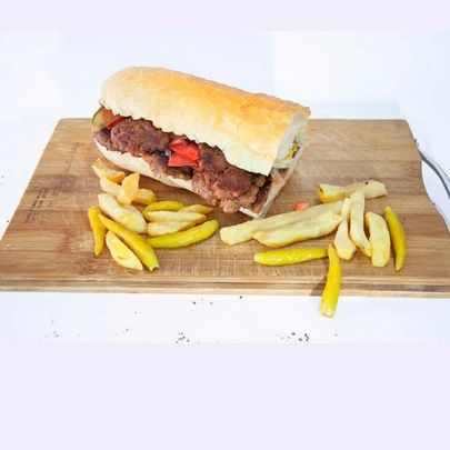 Yarım Ekmek Arası Köfte