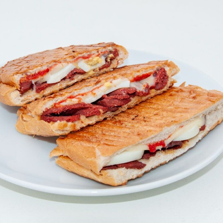 Büyük Boy Karışık Tost (Tüm Ekmek)
