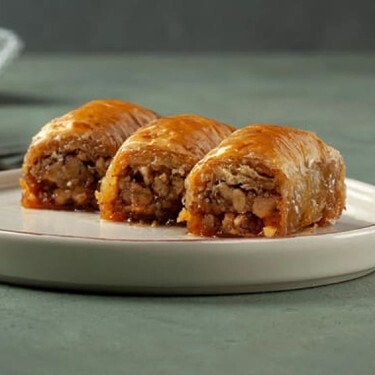 Cevizli Baklava (1 kg.)