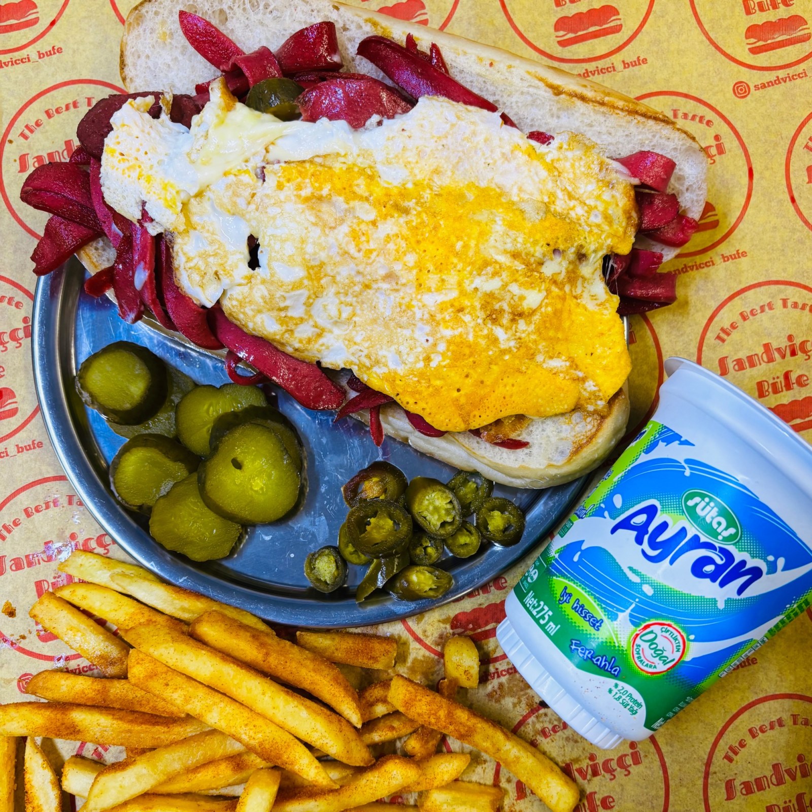 Maxi Yumurtalı Sandviç Menü
