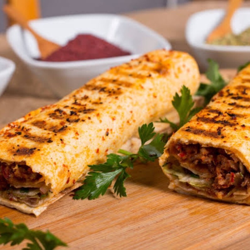 KÖFTE DÜRÜM + AYRAN