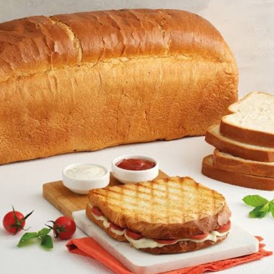 Tost Ekmeğine Kaşarlı Kavurmalı