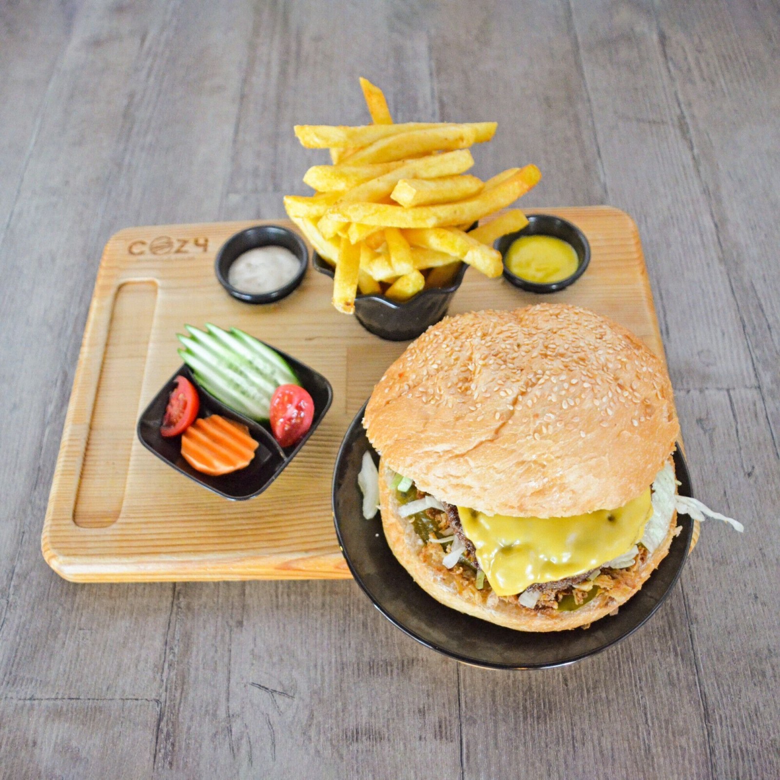 Çıtır Soğanlı Burger (130 gr.)