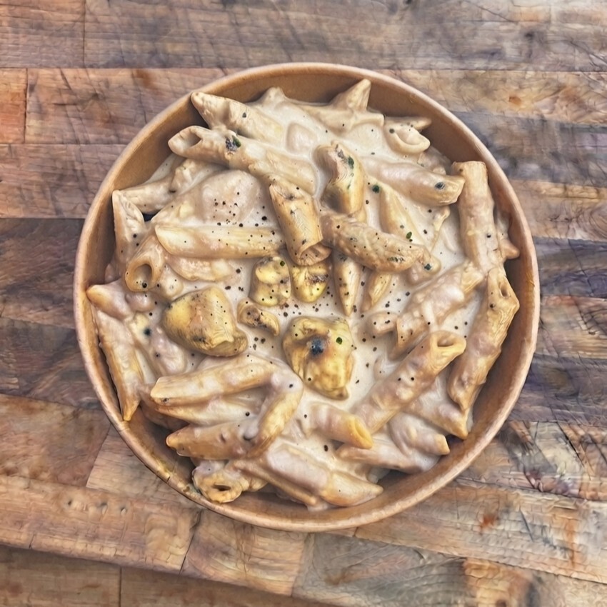 Kremalı Tavuklu Penne