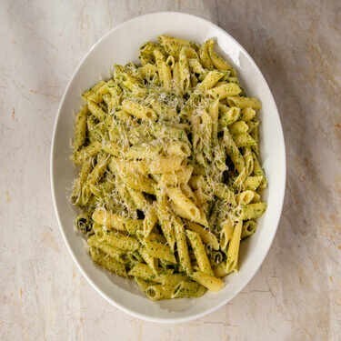 Kremalı Pesto Soslu Makarna
