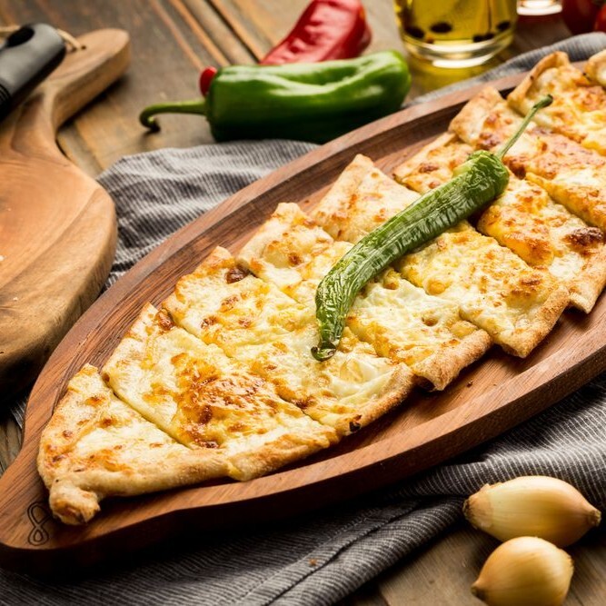 Kaşarlı Pide