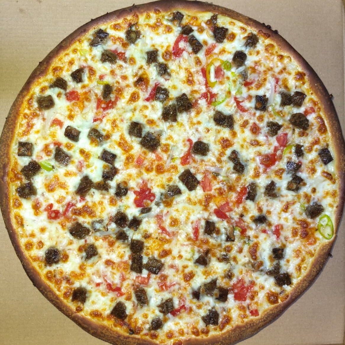 Kavurmalı Pizza (Büyük)