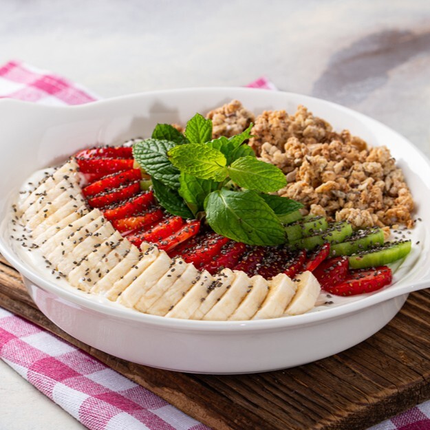 Granola Meyve Kasesi