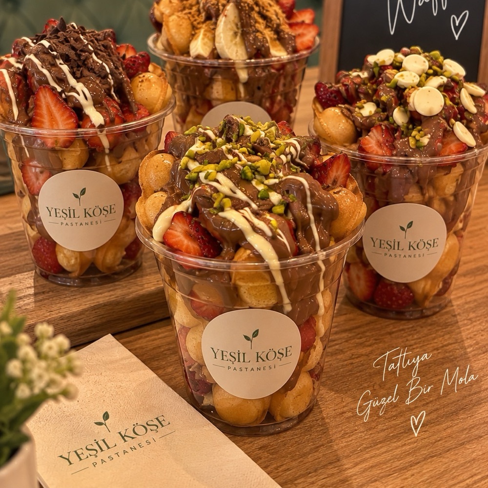 Bardak Waffle Belçika Çikolatalı