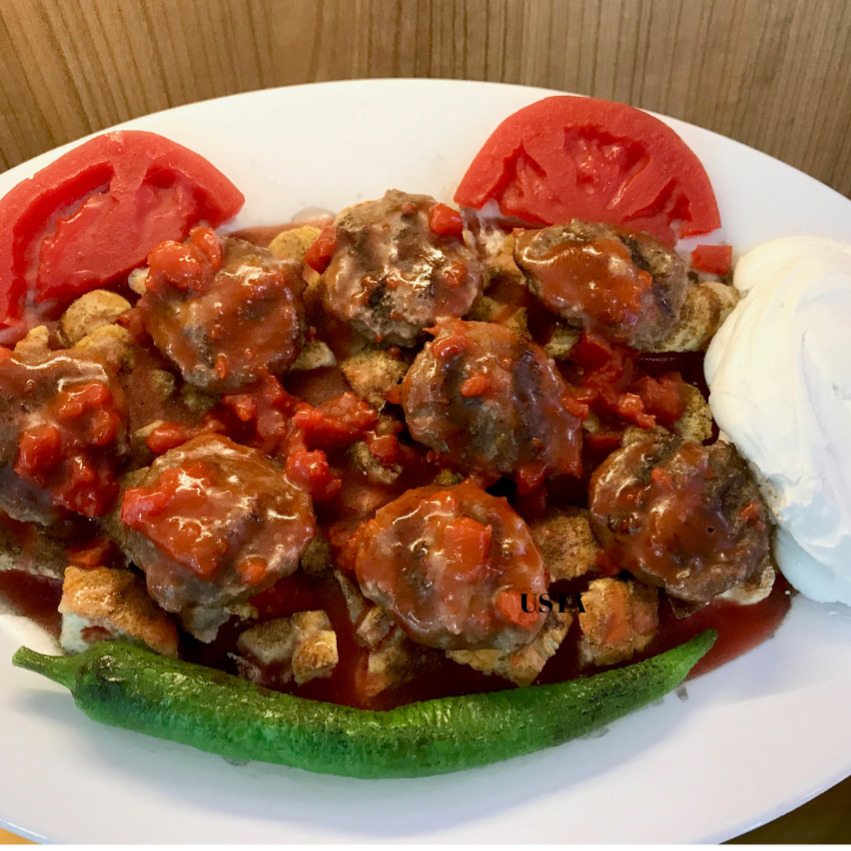 Köfte İskender
