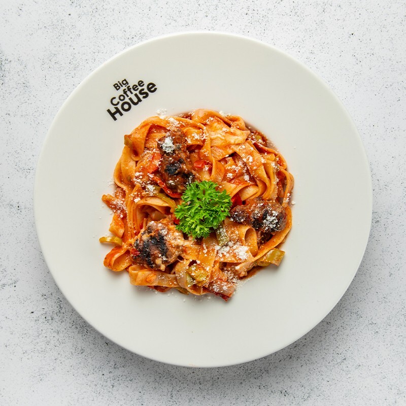 Kaşarlı Köfteli Fettuchini (1150,48 KCal)