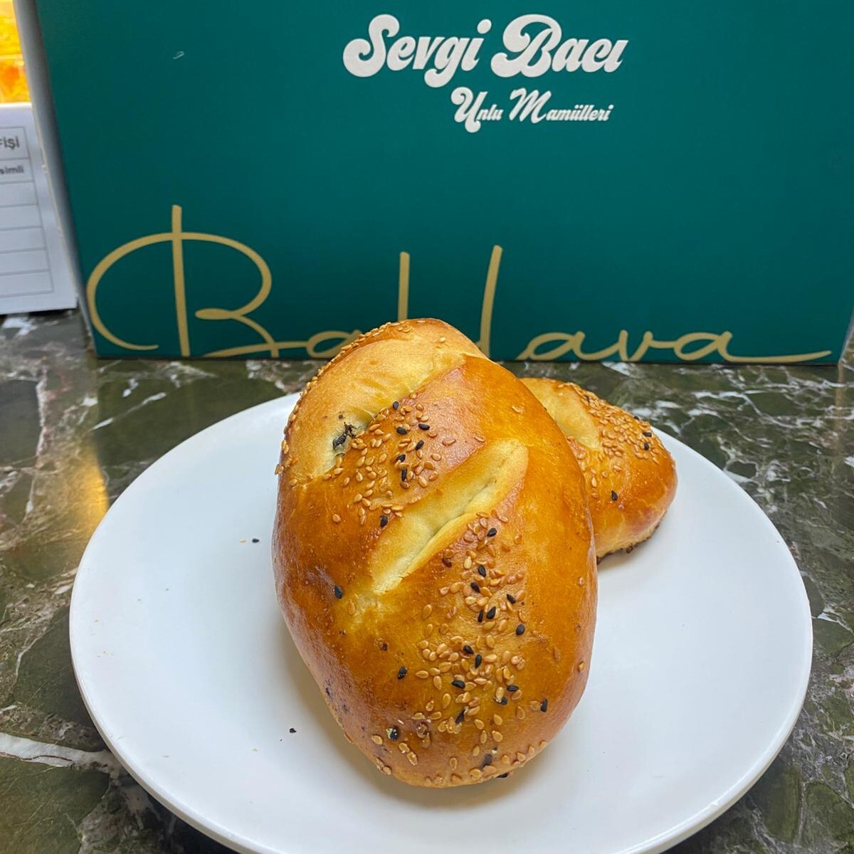 Zeytinli Poğaça
