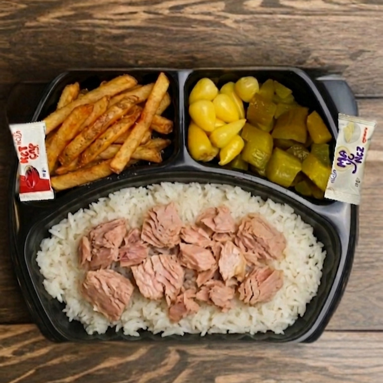 Ton Balıklı Pilav