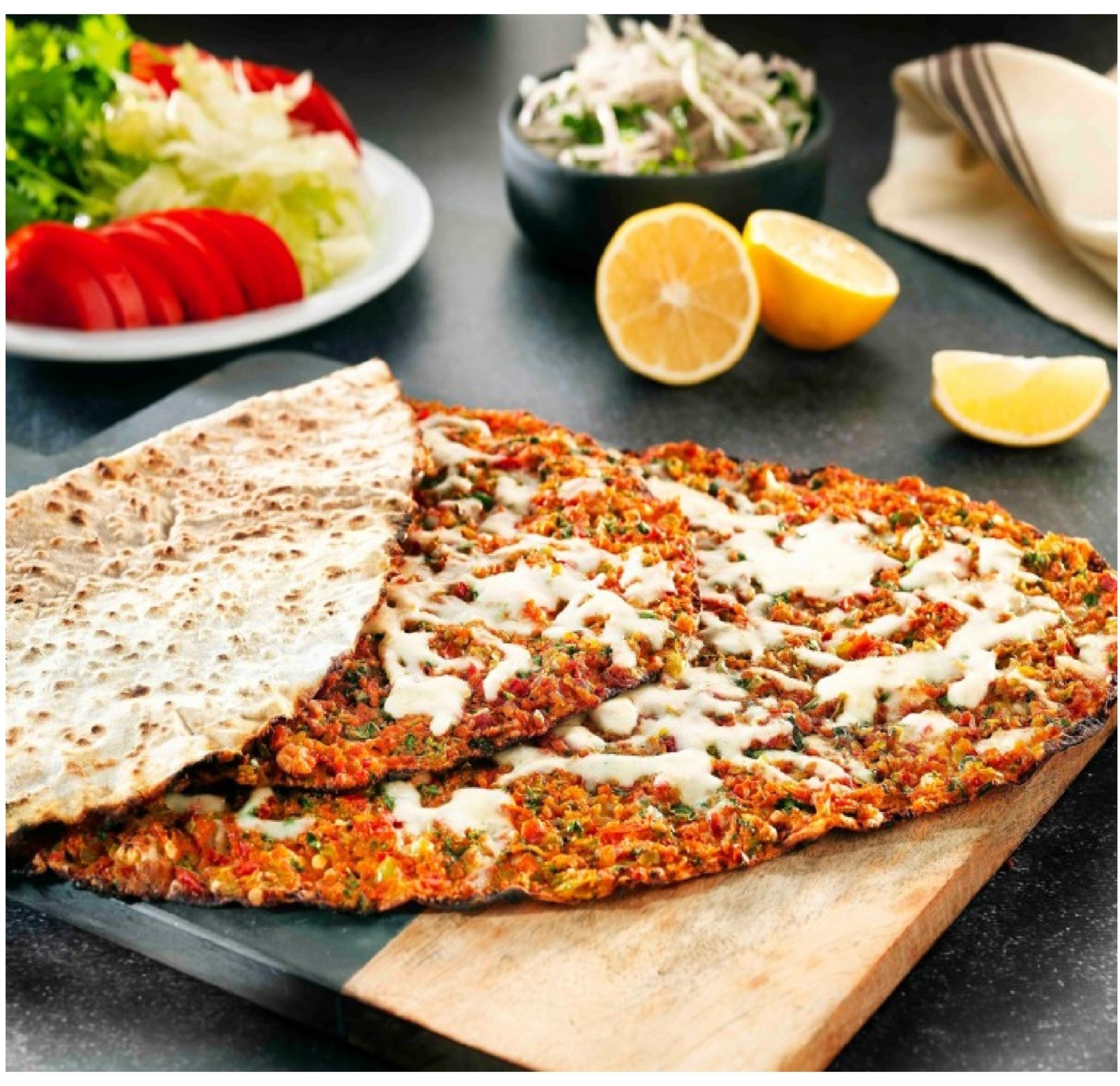 Özel Kaşarlı Lahmacun