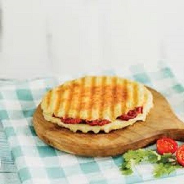 Sucuklu Bazlama Tost