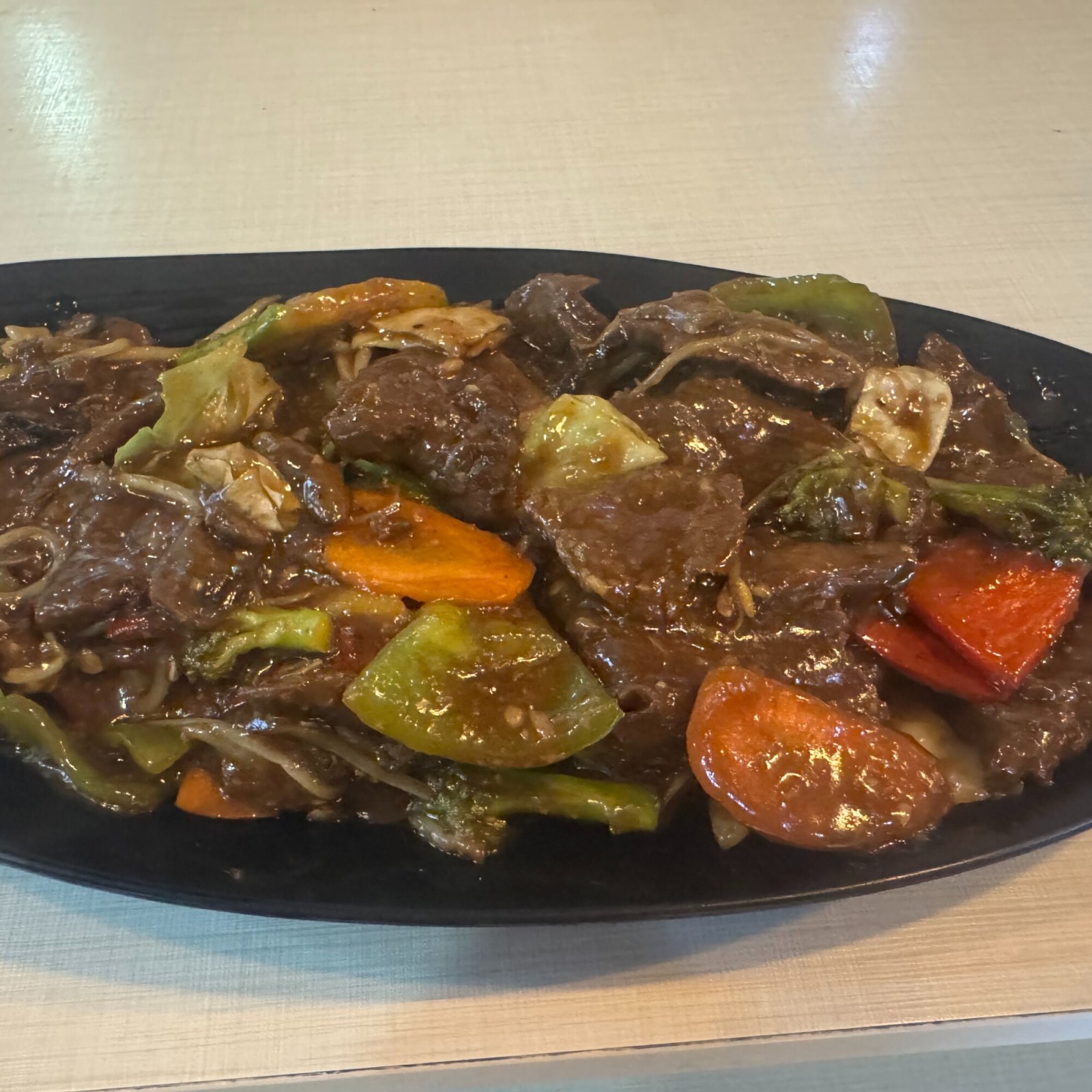 33. Karışık Sebzeli Dana Eti