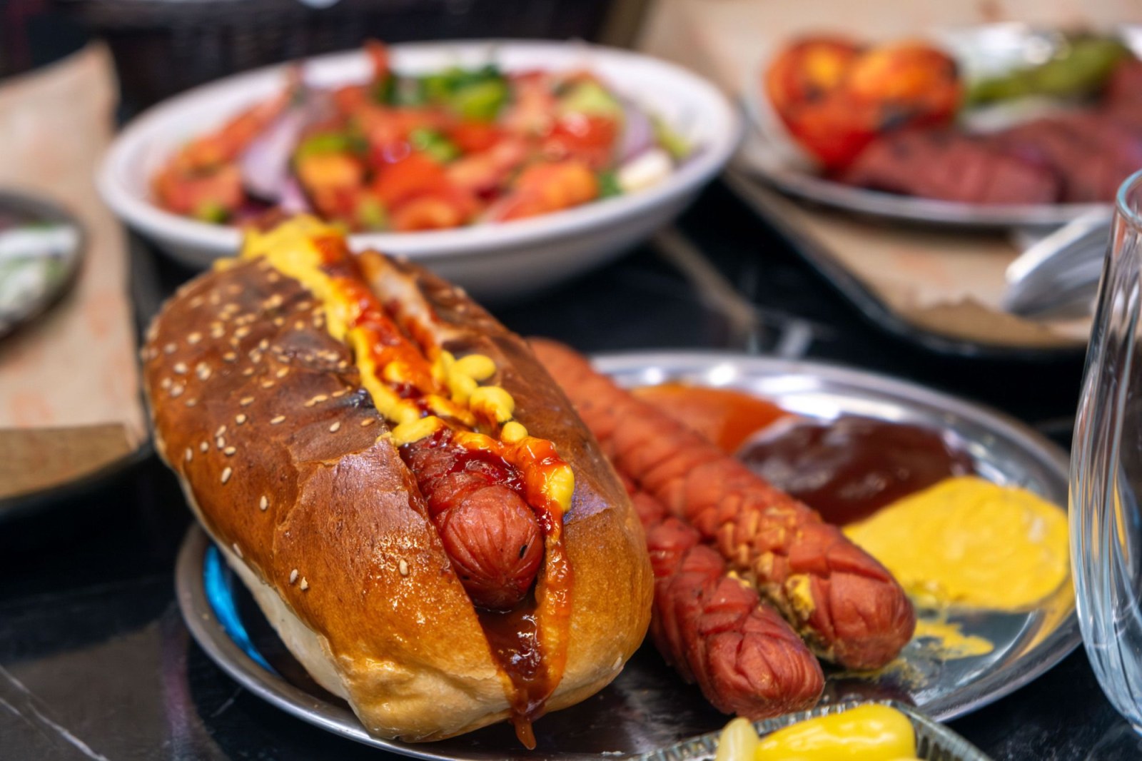 Frankfurter Sosis Sandviç