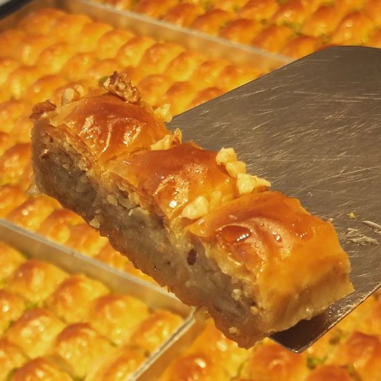 Küçük cevizli sultan baklava.1 kg