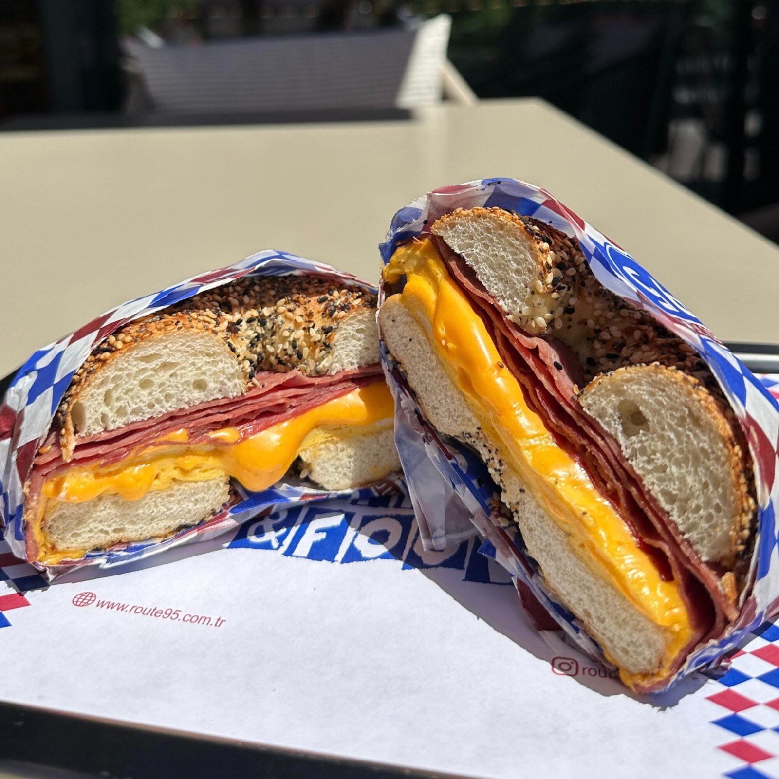 Dana Bacon & Egg & Cheese Bagel Sandviç