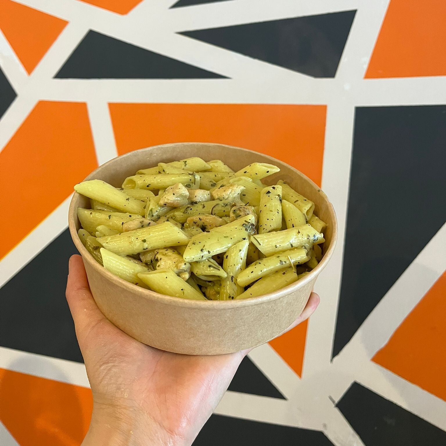 Tavuklu Pesto Soslu Penne