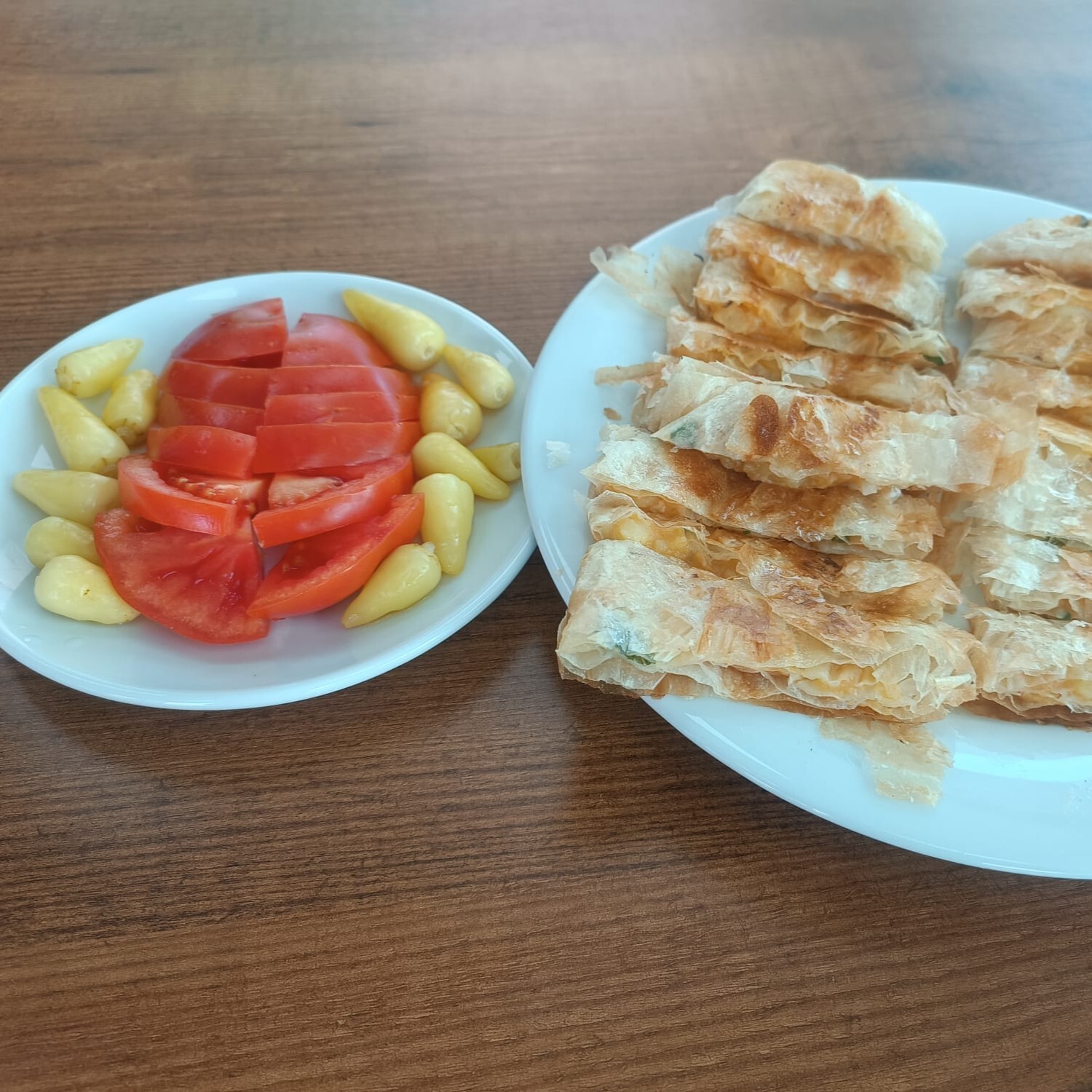Patatesli Börek Menü