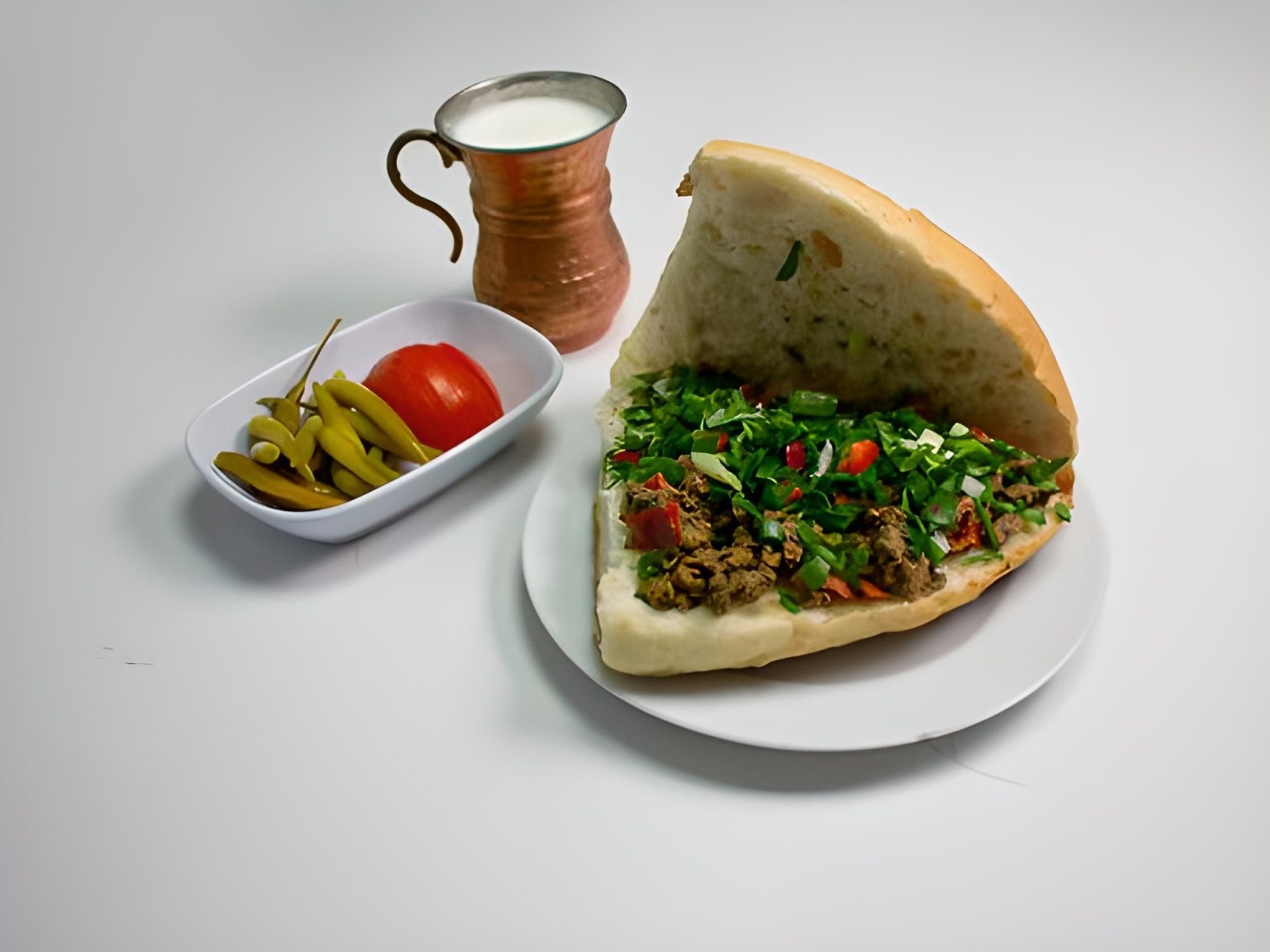YARIM Ekmek Arası Arnavut Ciğeri