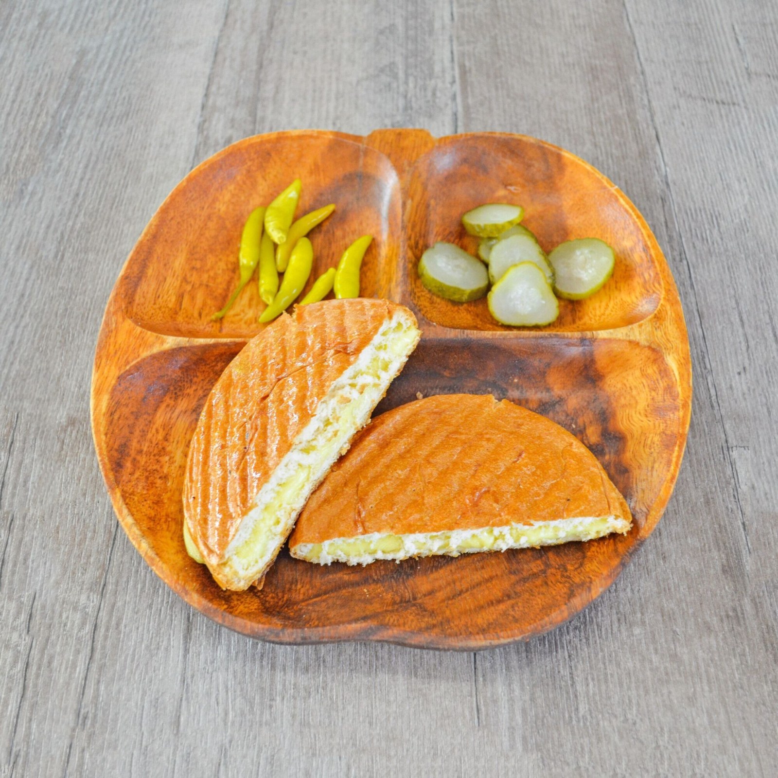 Beyaz Peynirli Tost