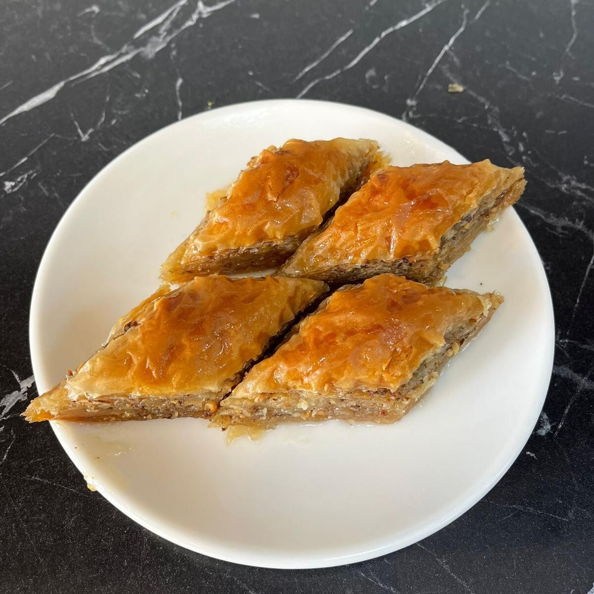 Cevizli Ev Baklavası (1 kg.)