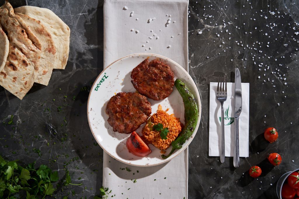 Acılı Köfte