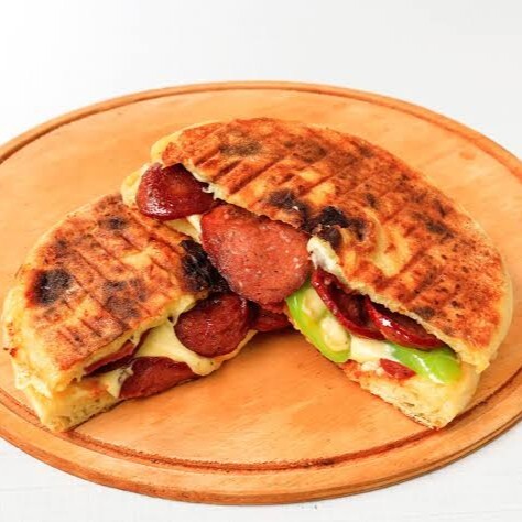 Tombik Tost karısık