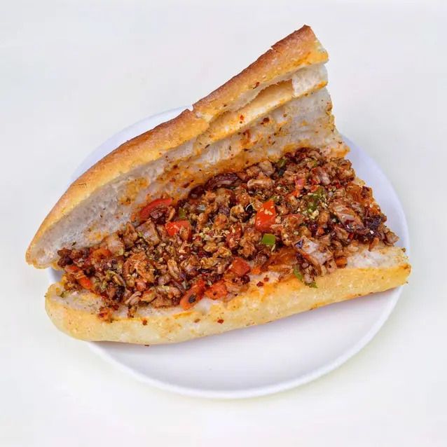 Yarım Ekmek Arası Kokoreç