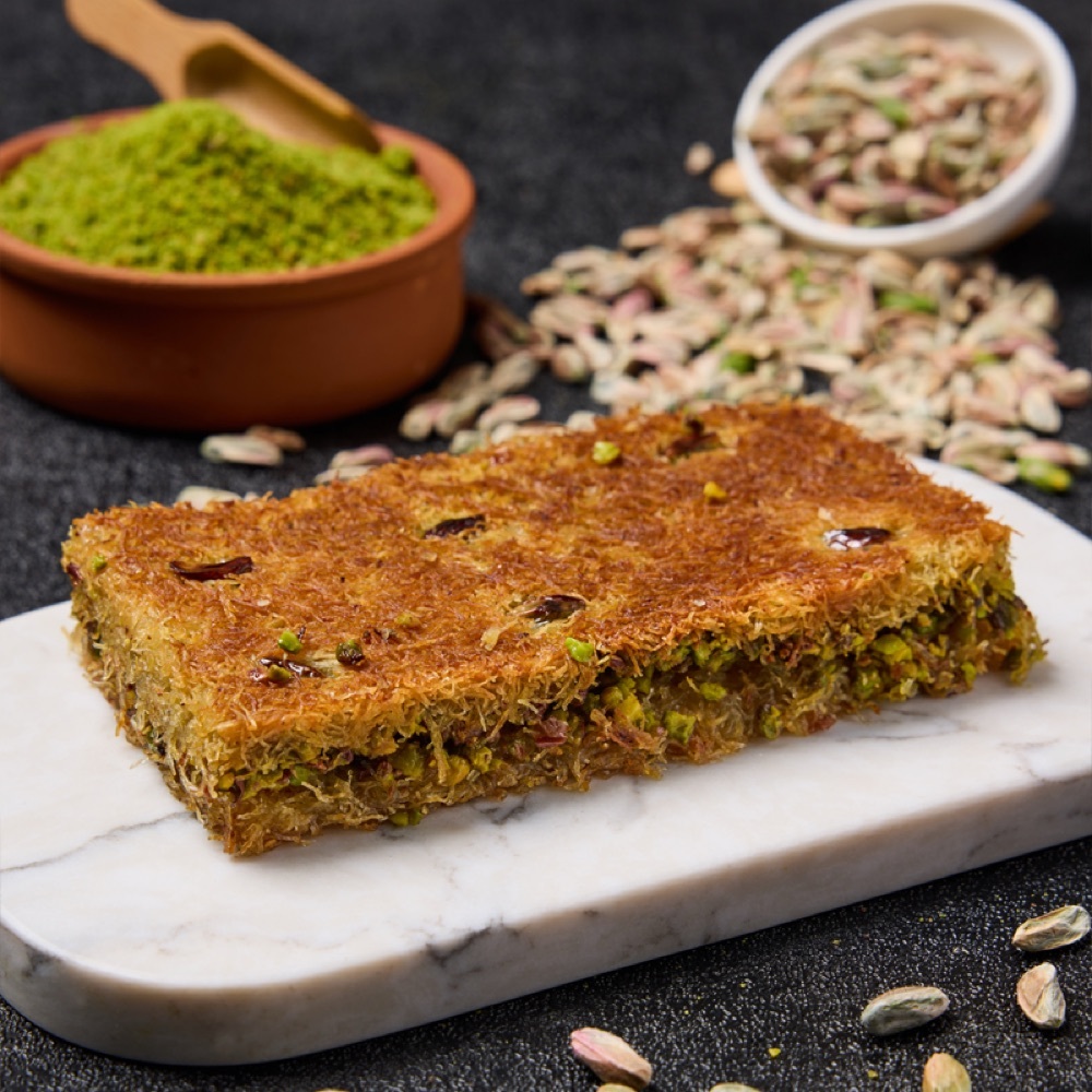 Tereyağlı Fıstıklı Düz Kadayıf (1 kg)