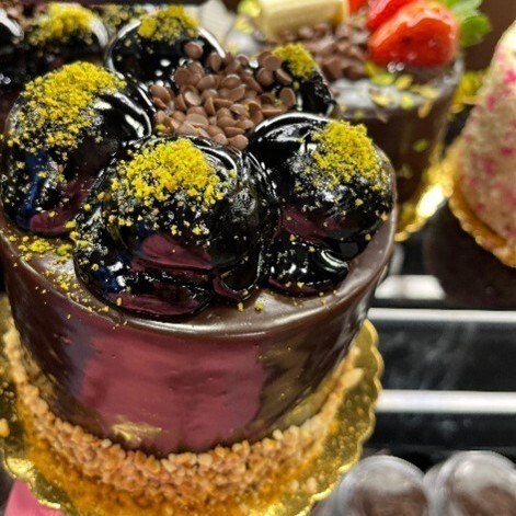 1 No Profiterol Fıstık Çikolata