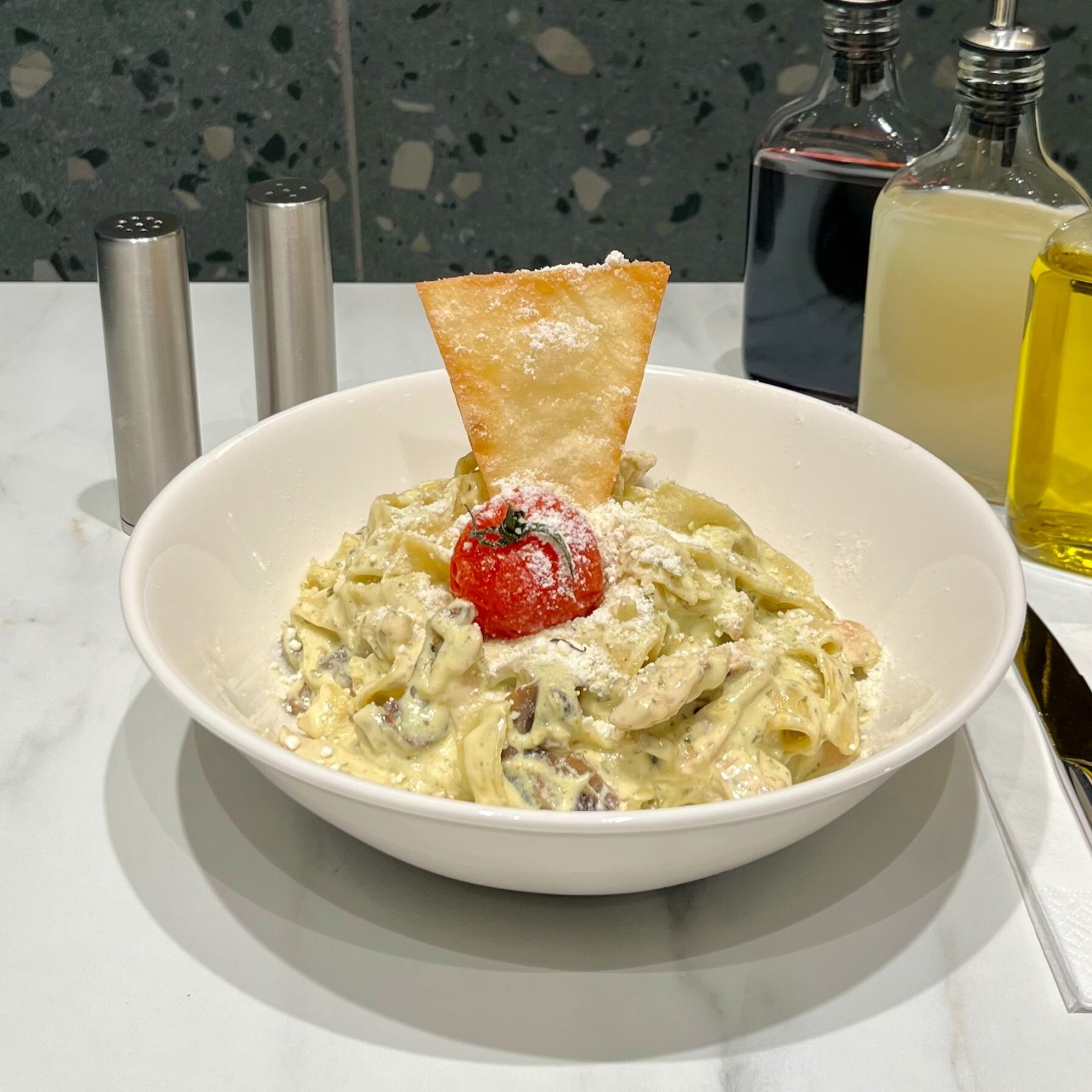 Fettuccine Alfredo