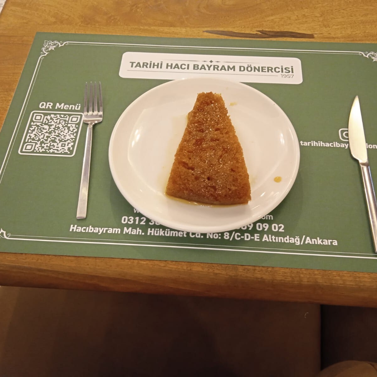 Ekmek Kadayıfı (Kaymaklı)