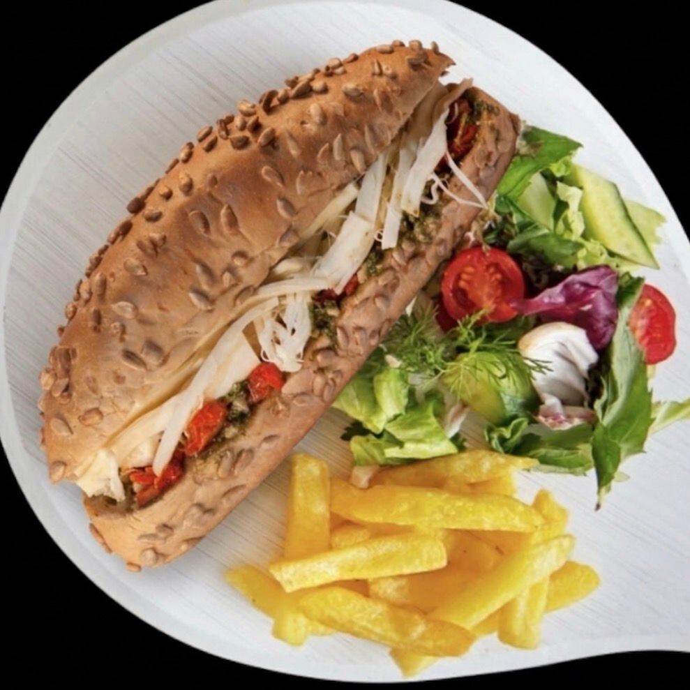 Çeçil Peynirli Sandviç