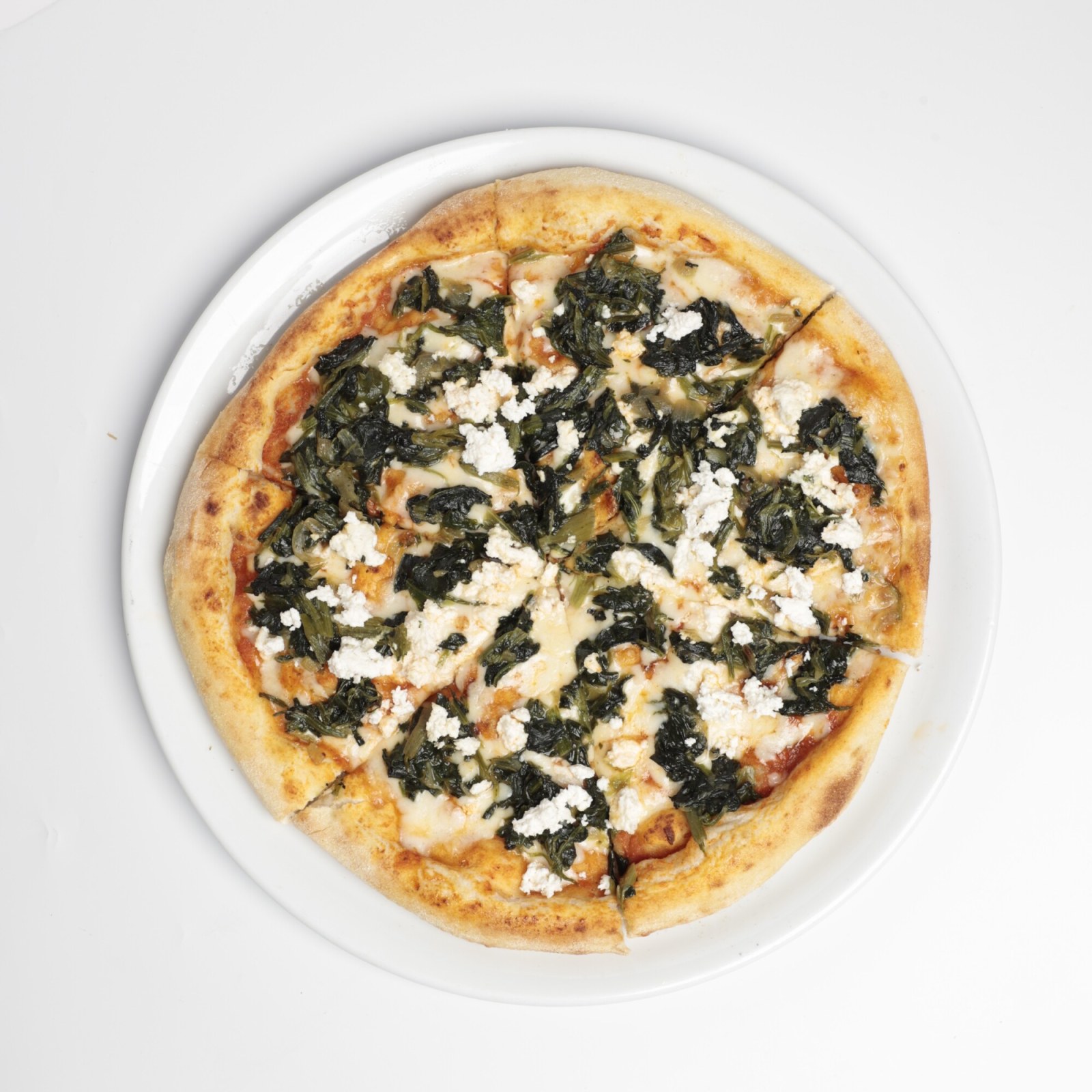 Ispanak Ve Lor Peynirli Pizza