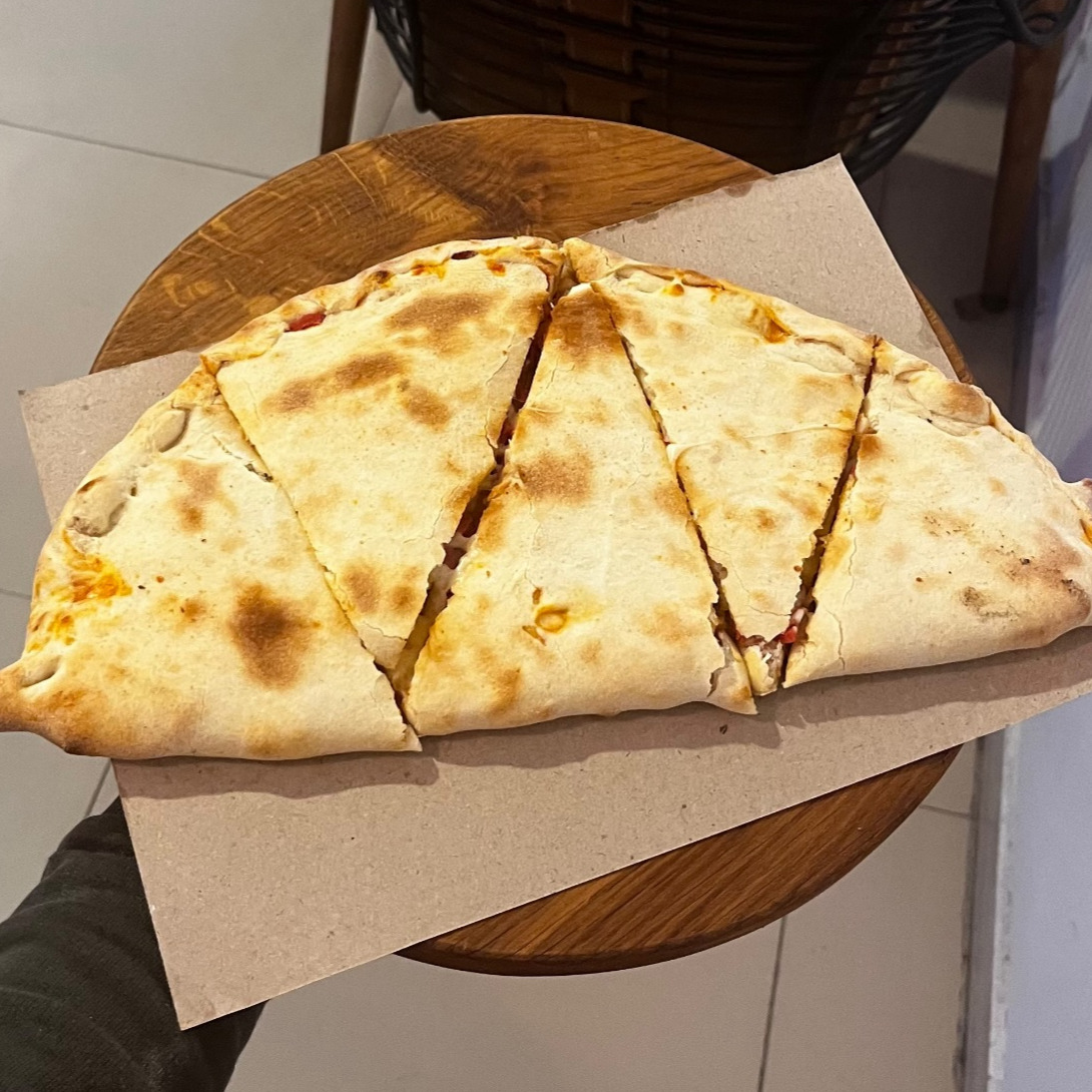 Calzone Pizza