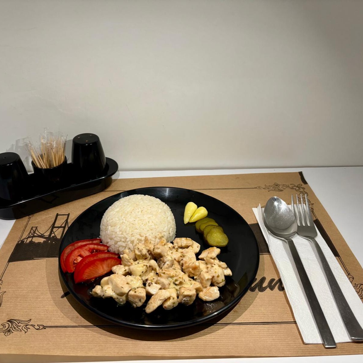 Kremalı Kekik Soslu Tavuk + Pilav