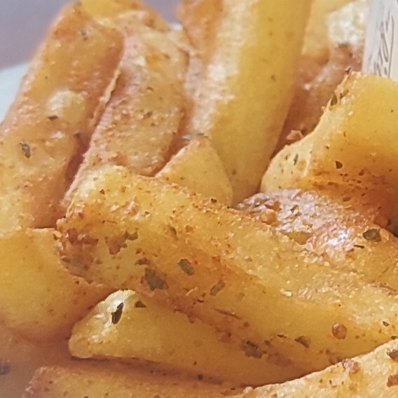Glutensiz Patates Kızartması Ve Şişe Kola 200 Ml