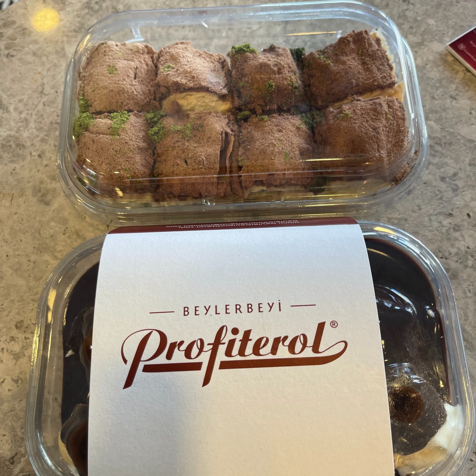 ( 1 KG Soğuk Baklava +1 KG Profiterol )Soğuk Baklava Menü 2