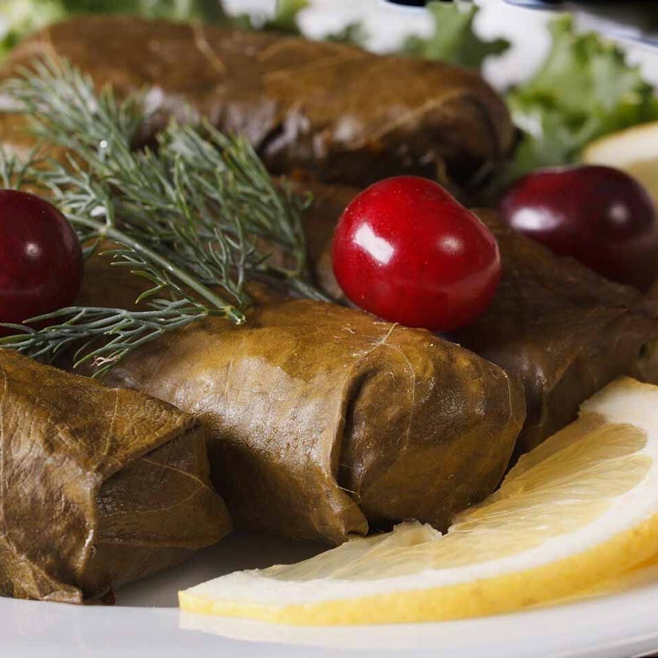 Ekşi Tutku (Vişneli Yaprak Sarma)