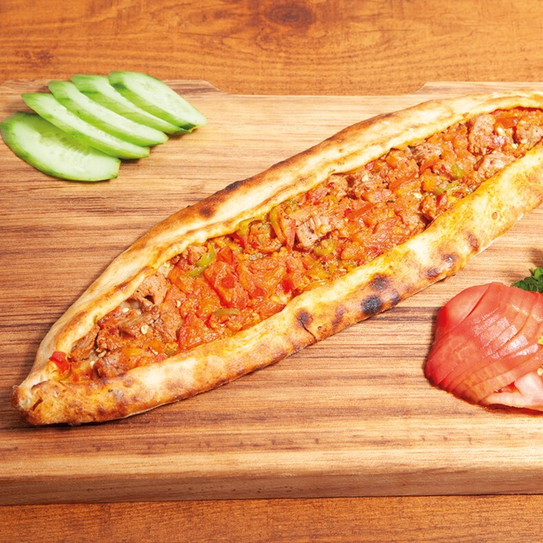 Kuşbaşılı Pide