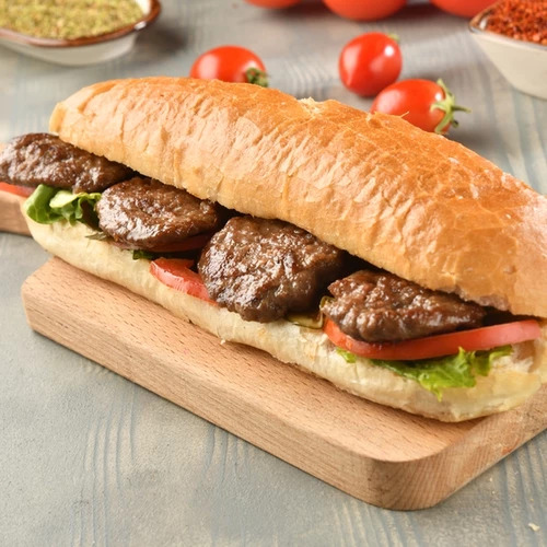 Tam Ekmek Arası Izgara Köfte