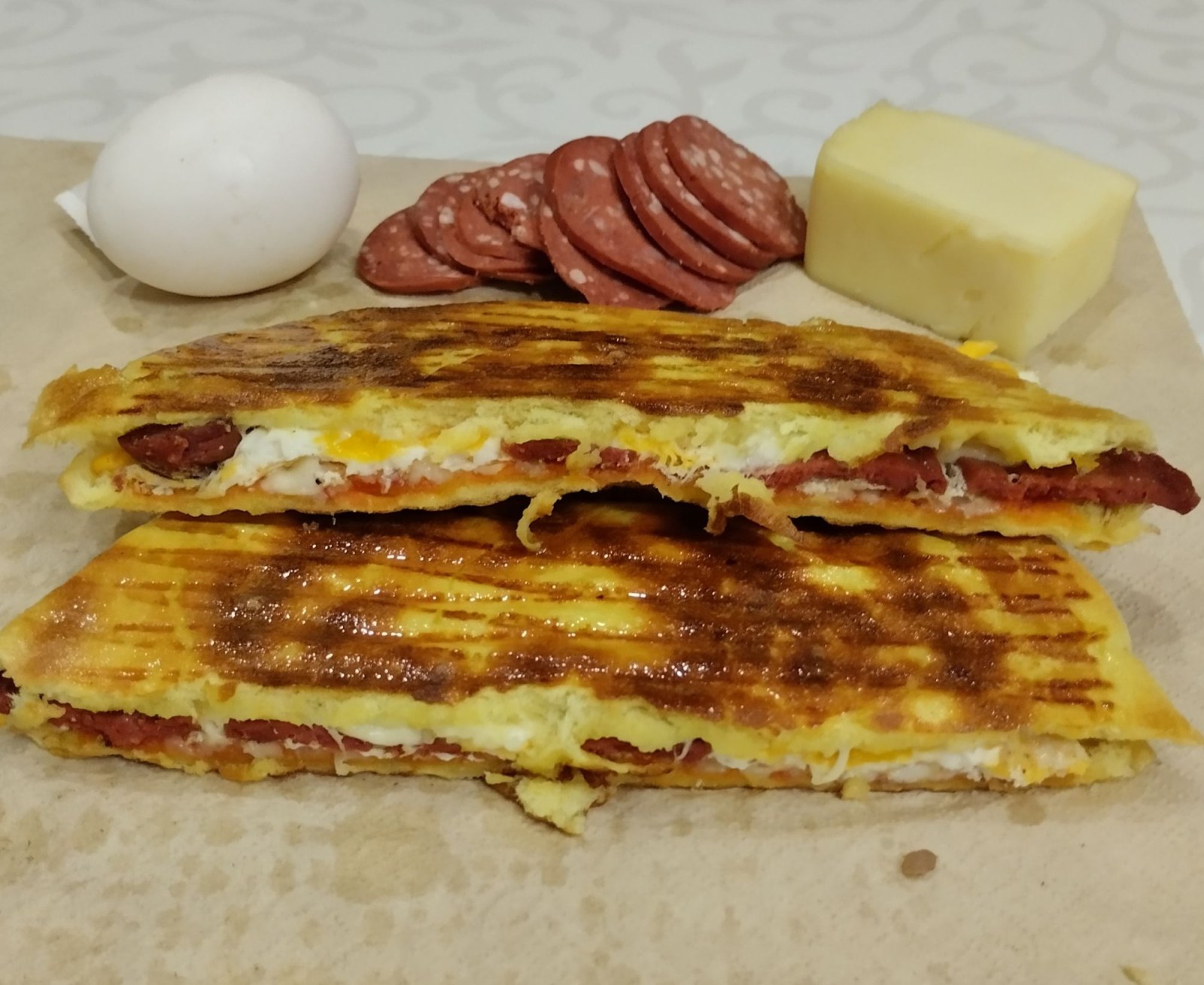 Bazlama yumurtalı karışık