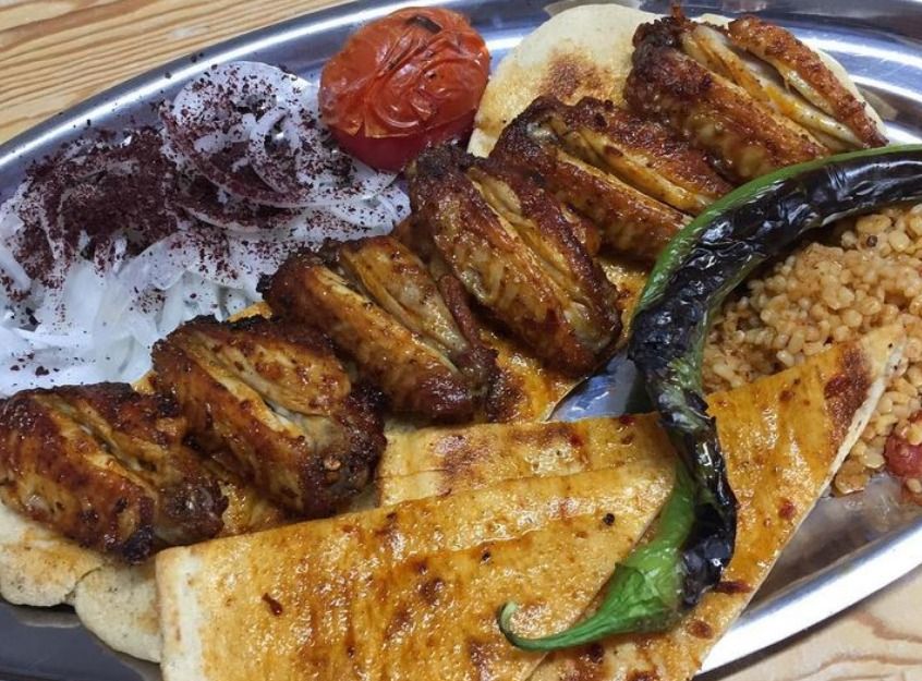 Kanat