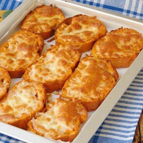 Yumurtalı Ekmek Tabağı