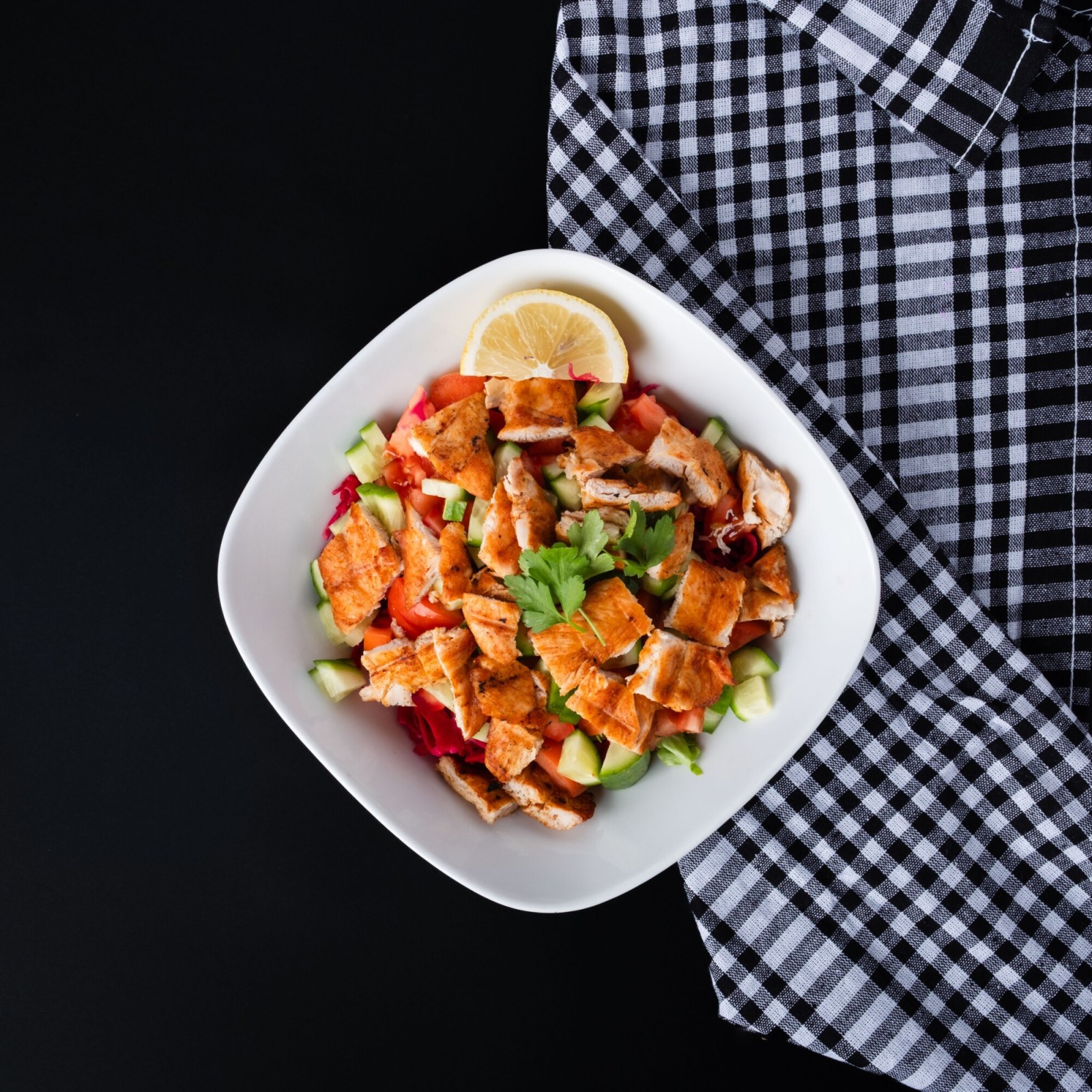 Sporcu Tavuklu Salata