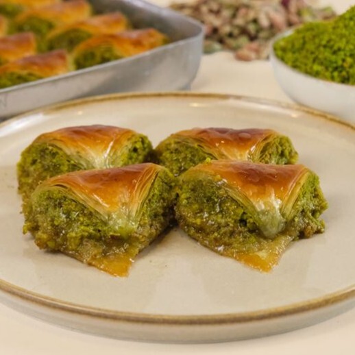 Fıstıklı Şöbiyet (1 kg)