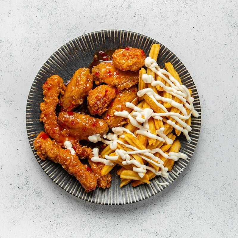 Hot Chili Wings (1195,75 KCal)